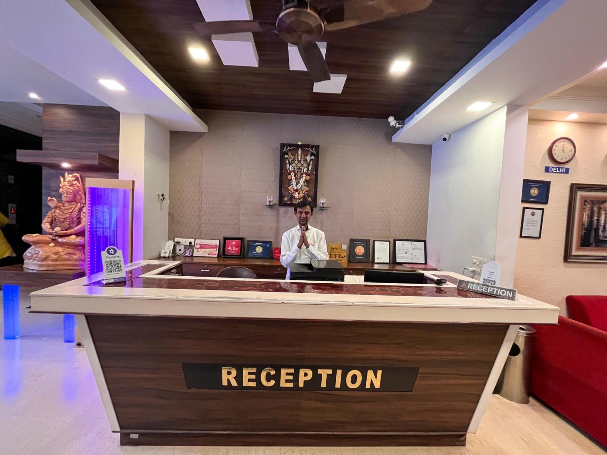 Ananya Comfortss Hospet Exterior photo
