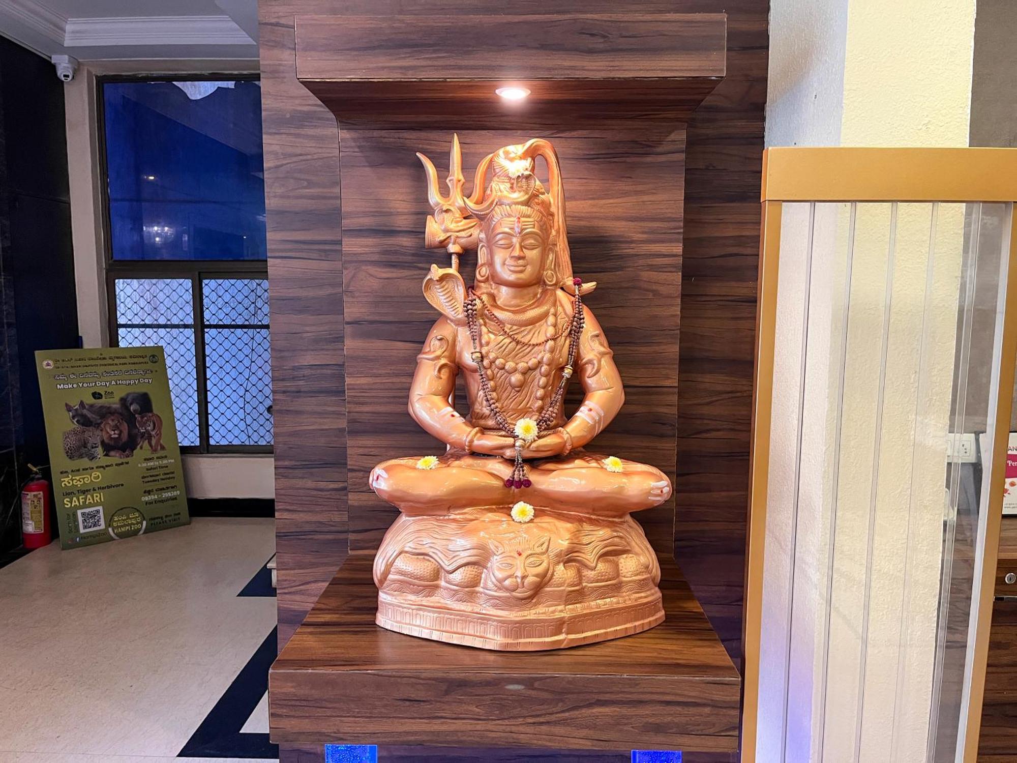 Ananya Comfortss Hospet Exterior photo