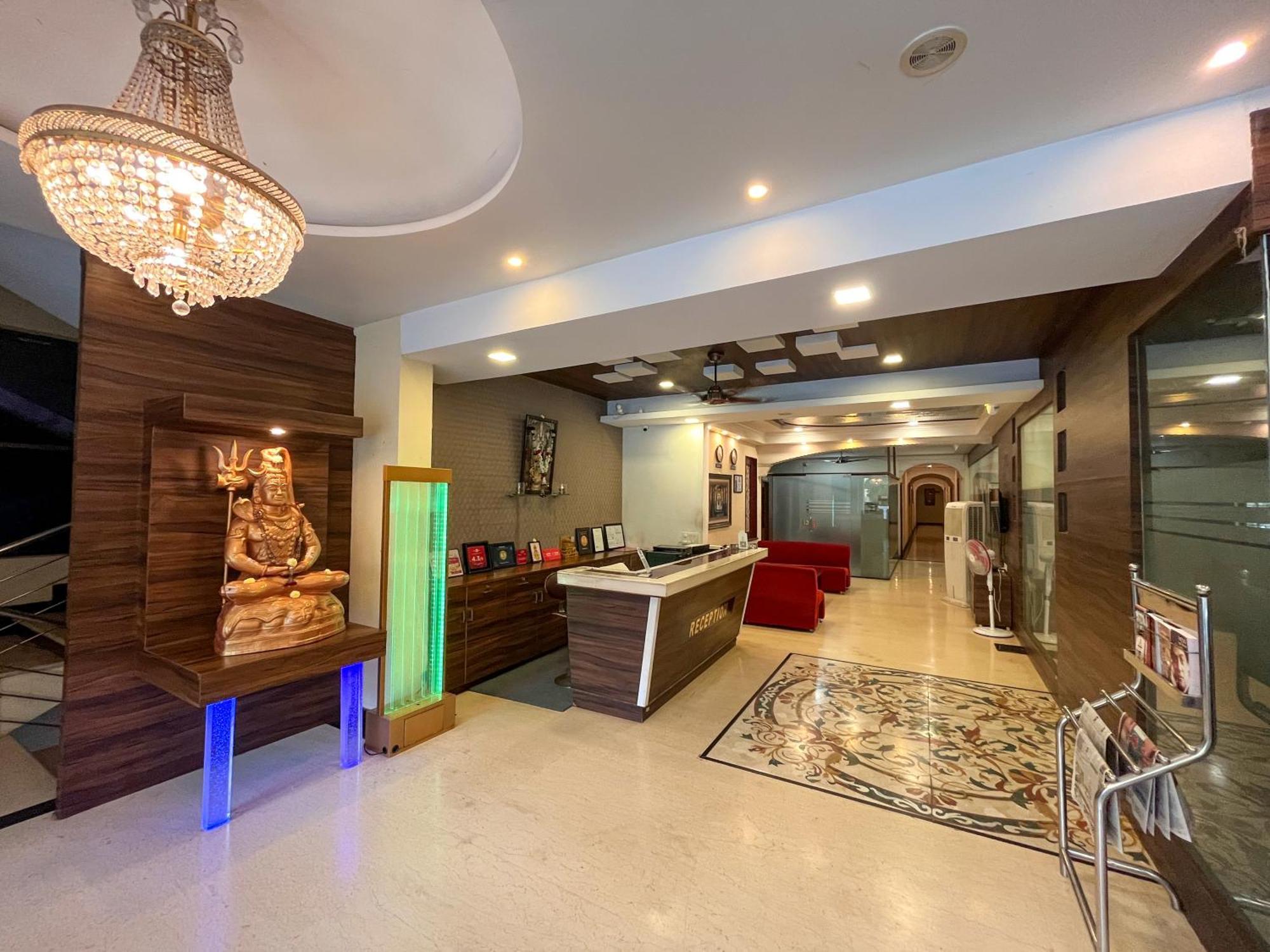 Ananya Comfortss Hospet Exterior photo